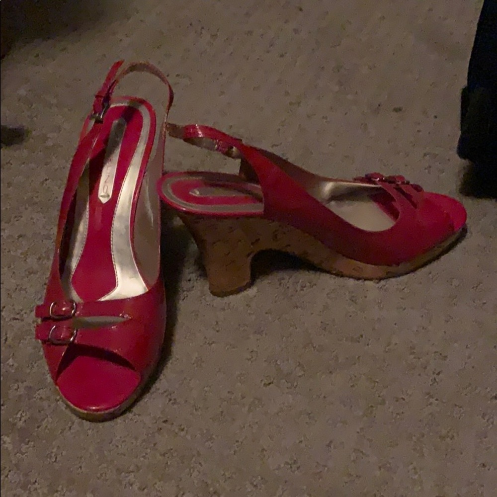 Beautiful fun red shoes